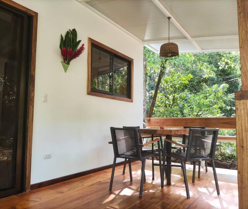 Little Yemanja Bungalow Puerto Viejo de Talamanca Екстер'єр фото